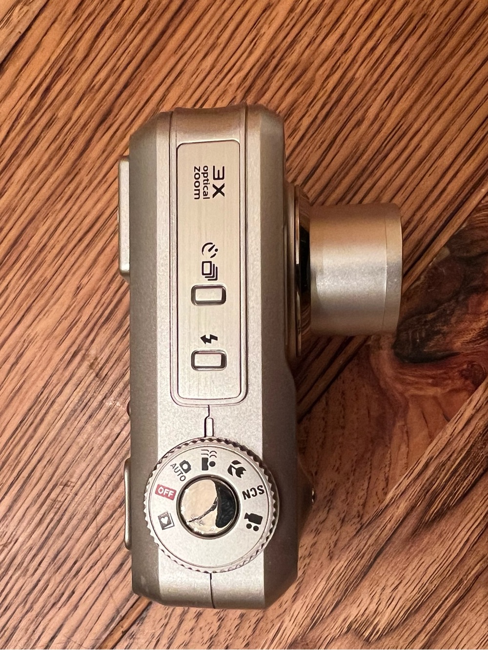 Kodak EasyShare C653 6.1MP Digital Camera - Silver With Case Tested - Picture 2 of 10